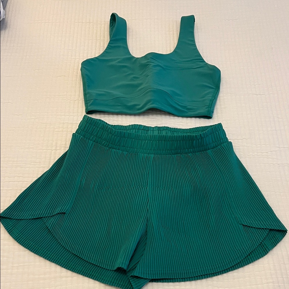 All in Motion Green Sports Bra and Shorts Set